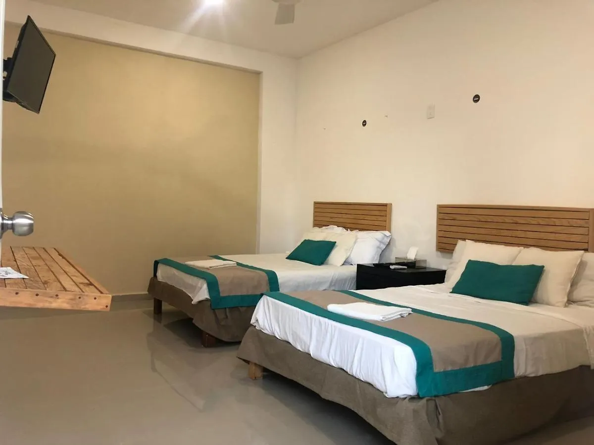 Hotel D'Atyi 10 Avenue Playa del Carmen